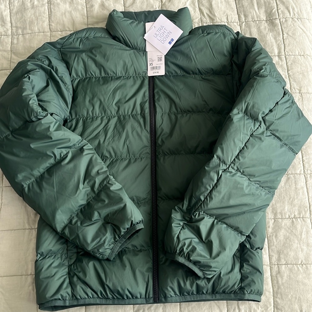 UNIQLO- ultra light weight down jacket 2024 version XS men’s/ S women’s